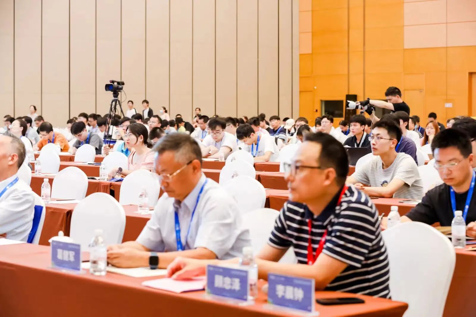 1693374648133923.jpg 1693374648133923.jpg