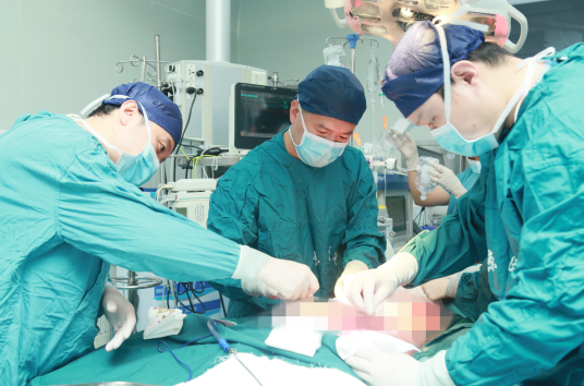 國內(nèi)首例！多基因編輯豬皮救治特重度燒傷患者獲成功